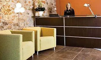 Cal Barber Hotel